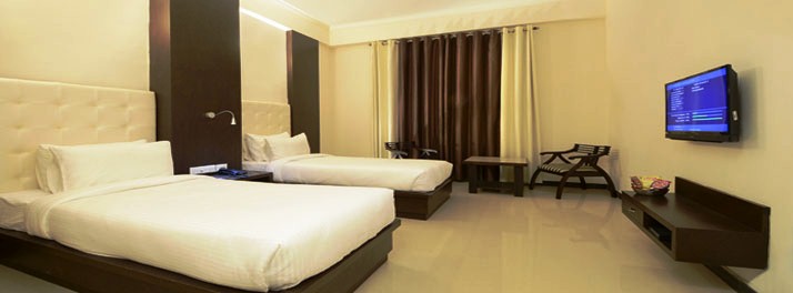 811/Hotel Crimson Palace - Agra 04.jpg